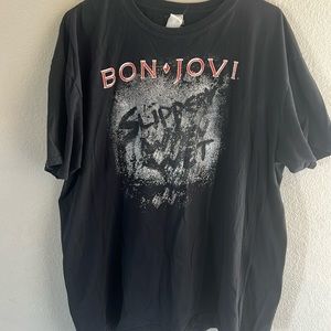 2017 bon jovi slippery when wet t shirt